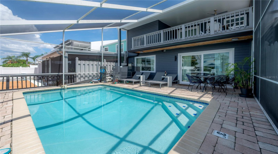 Tampa, Florida 33615, 3 Bedroom Bedrooms, ,3 Bathroombathrooms,Residential,For Sale,Bay Pointe,0,Mfrtb8512133