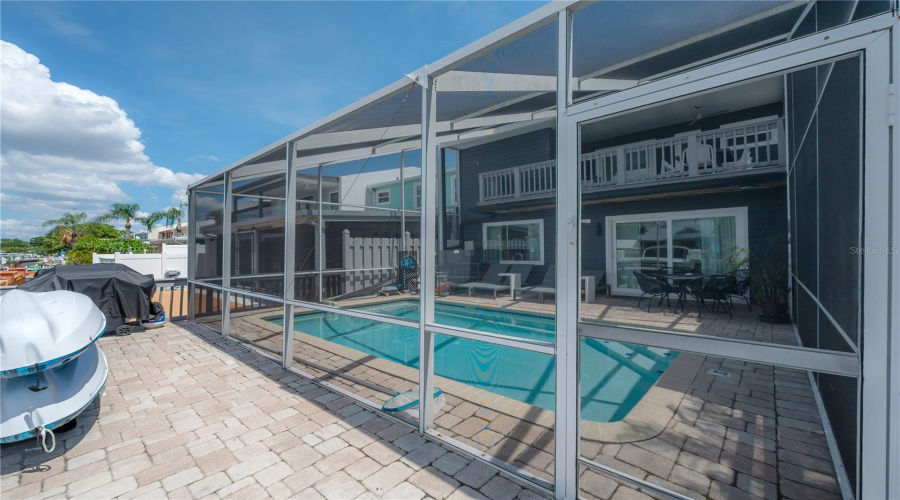 Tampa, Florida 33615, 3 Bedroom Bedrooms, ,3 Bathroombathrooms,Residential,For Sale,Bay Pointe,0,Mfrtb8512133