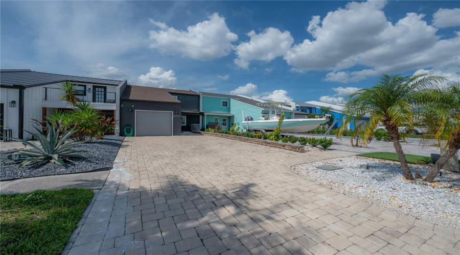 Tampa, Florida 33615, 3 Bedroom Bedrooms, ,3 Bathroombathrooms,Residential,For Sale,Bay Pointe,0,Mfrtb8512133