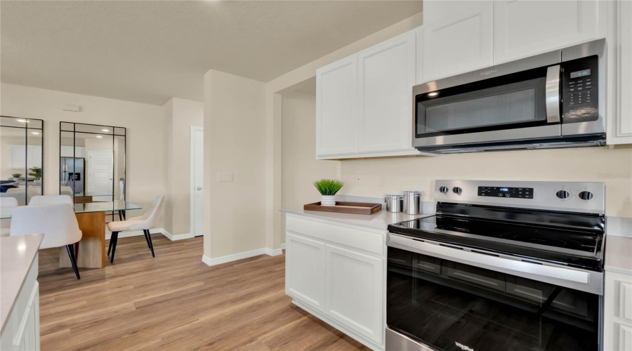 Lakeland, Florida 33810, 5 Bedroom Bedrooms, ,3 Bathroombathrooms,Residential,For Sale,Forrest Fox,0,Mfro6415023