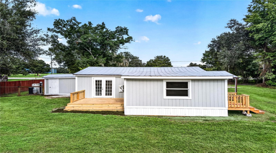 Arcadia, Florida 34266, 3 Bedroom Bedrooms, ,1 Bathroombathrooms,Residential,For Sale,Highway 17,0,Mfro6431048