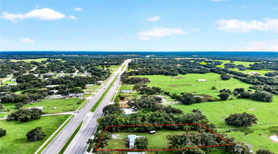 Arcadia, Florida 34266, 3 Bedroom Bedrooms, ,1 Bathroombathrooms,Residential,For Sale,Highway 17,0,Mfro6431048