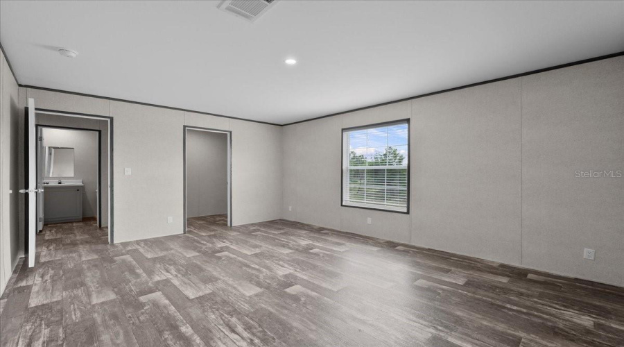 Hernando, Florida 34442, 3 Bedroom Bedrooms, ,2 Bathroombathrooms,Residential,For Sale,Vasser,0,Mfrp4936467