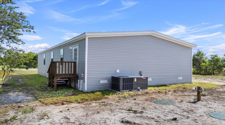 Hernando, Florida 34442, 3 Bedroom Bedrooms, ,2 Bathroombathrooms,Residential,For Sale,Vasser,0,Mfrp4936467
