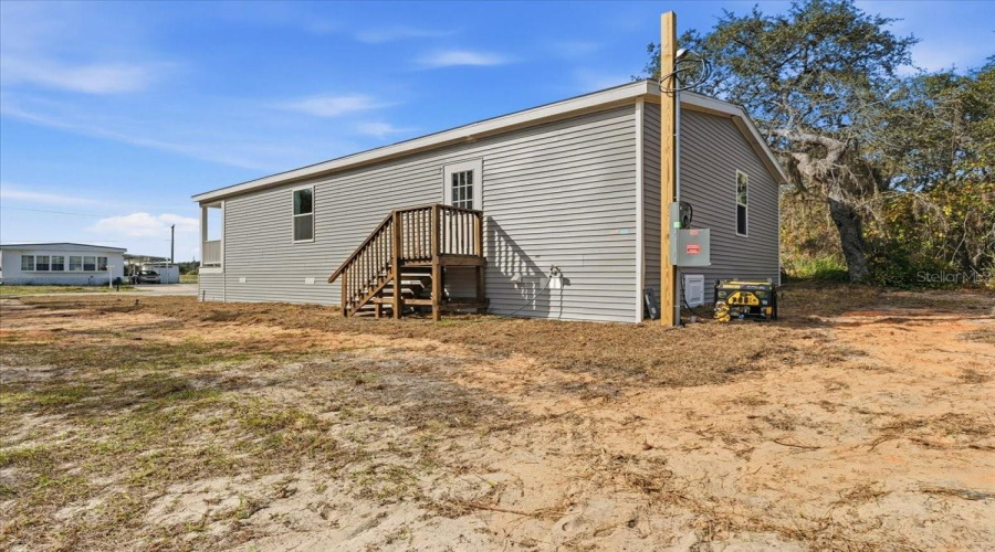 Lake Wales, Florida 33898, 3 Bedroom Bedrooms, ,2 Bathroombathrooms,Residential,For Sale,Breeze Hill,0,Mfrp4936508