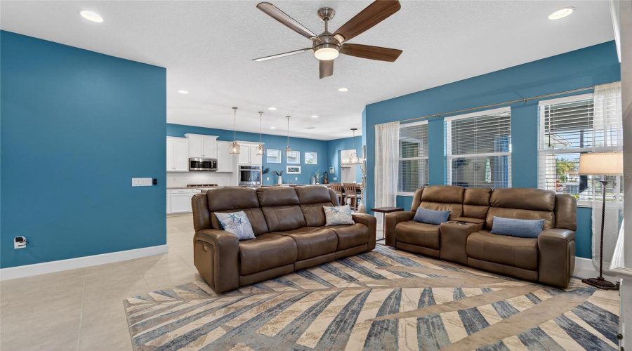 Apollo Beach, Florida 33572, 3 Bedroom Bedrooms, ,2 Bathroombathrooms,Residential,For Sale,Winterside,0,Mfrtb8473960