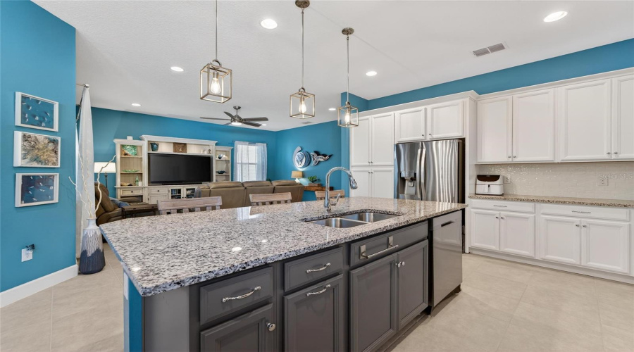 Apollo Beach, Florida 33572, 3 Bedroom Bedrooms, ,2 Bathroombathrooms,Residential,For Sale,Winterside,0,Mfrtb8473960