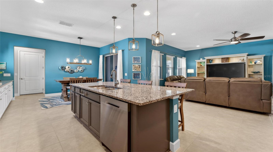 Apollo Beach, Florida 33572, 3 Bedroom Bedrooms, ,2 Bathroombathrooms,Residential,For Sale,Winterside,0,Mfrtb8473960