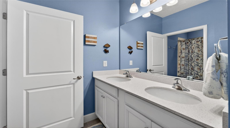 Apollo Beach, Florida 33572, 3 Bedroom Bedrooms, ,2 Bathroombathrooms,Residential,For Sale,Winterside,0,Mfrtb8473960