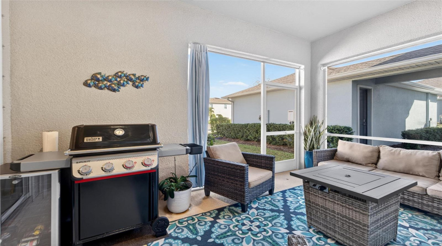 Apollo Beach, Florida 33572, 3 Bedroom Bedrooms, ,2 Bathroombathrooms,Residential,For Sale,Winterside,0,Mfrtb8473960
