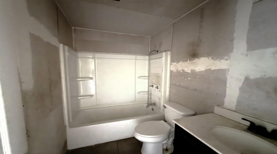 Dade City, Florida 33523, 3 Bedroom Bedrooms, ,1 Bathroombathrooms,Residential,For Sale,12Th,0,Mfrw7886360