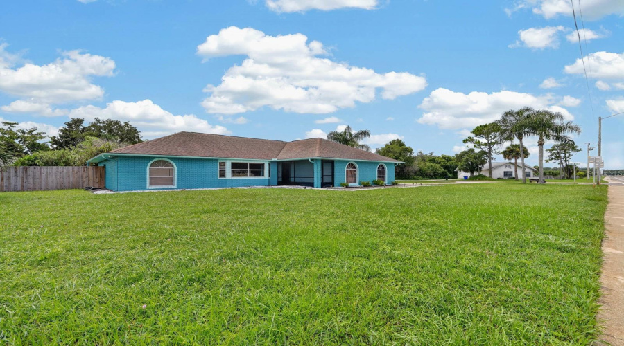 Edgewater, Florida 32141, 3 Bedroom Bedrooms, ,2 Bathroombathrooms,Residential,For Sale,Willow Oak,0,Mfrv4950635
