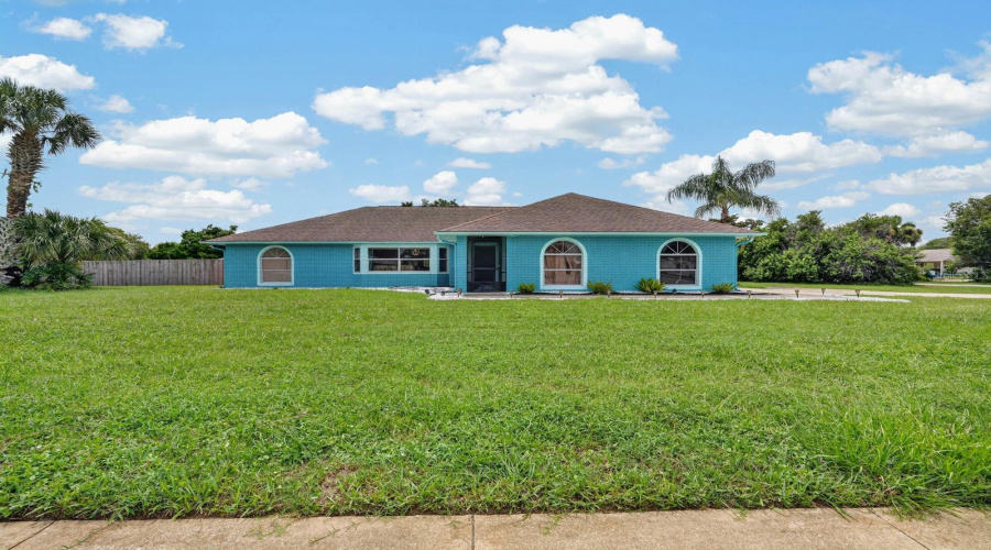 Edgewater, Florida 32141, 3 Bedroom Bedrooms, ,2 Bathroombathrooms,Residential,For Sale,Willow Oak,0,Mfrv4950635