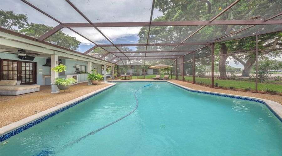 Plantation, Florida 33324, 4 Bedroom Bedrooms, ,3 Bathroombathrooms,Residential,For Sale,Conch Shell,0,Mfro6431589