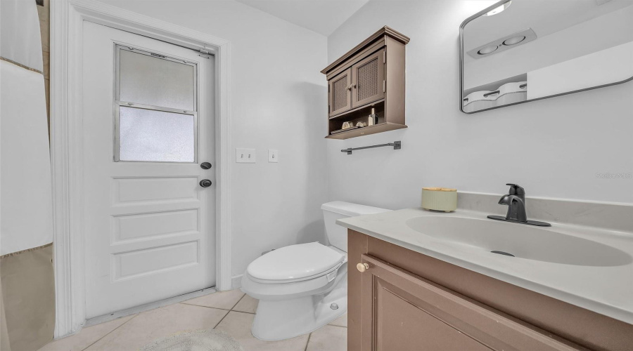 Plantation, Florida 33324, 4 Bedroom Bedrooms, ,3 Bathroombathrooms,Residential,For Sale,Conch Shell,0,Mfro6431589