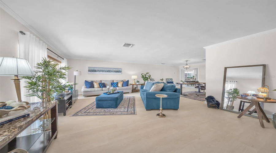 Plantation, Florida 33324, 4 Bedroom Bedrooms, ,3 Bathroombathrooms,Residential,For Sale,Conch Shell,0,Mfro6431589