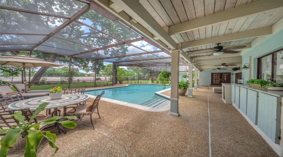 Plantation, Florida 33324, 4 Bedroom Bedrooms, ,3 Bathroombathrooms,Residential,For Sale,Conch Shell,0,Mfro6431589