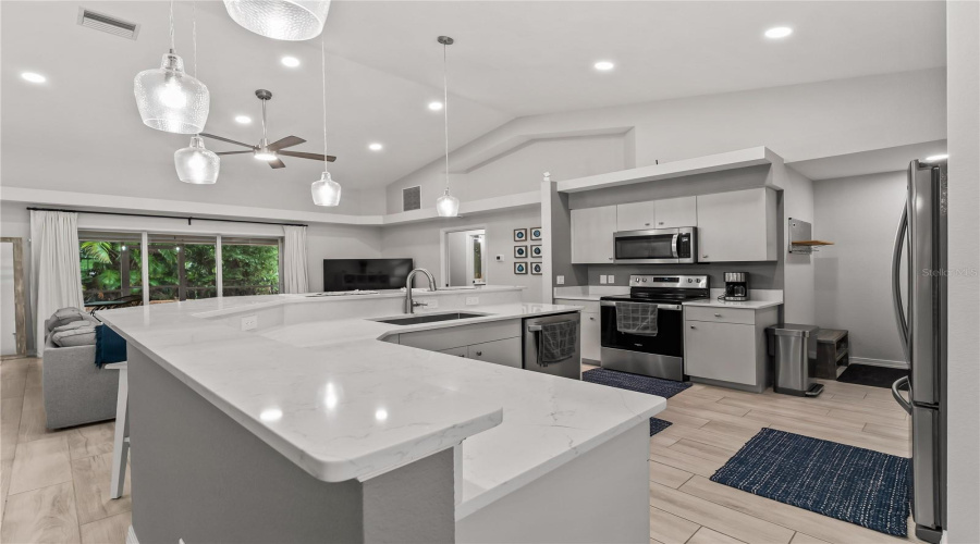 Rotonda West, Florida 33947, 3 Bedroom Bedrooms, ,2 Bathroombathrooms,Residential,For Sale,Crevalle,0,Mfrc7527305