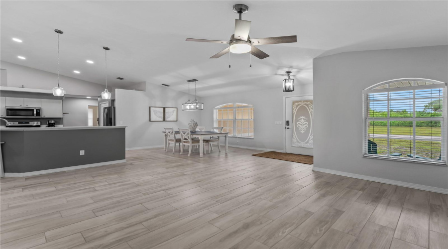 Rotonda West, Florida 33947, 3 Bedroom Bedrooms, ,2 Bathroombathrooms,Residential,For Sale,Crevalle,0,Mfrc7527305
