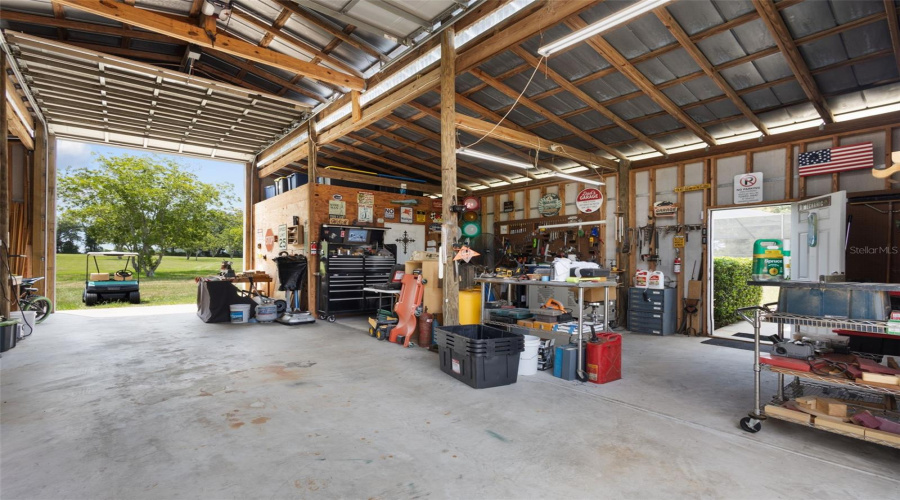 Metal Building/Garage/Workshop