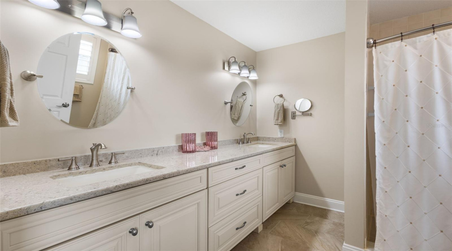 Master Bath Dual Vanity And Walk-In Shower