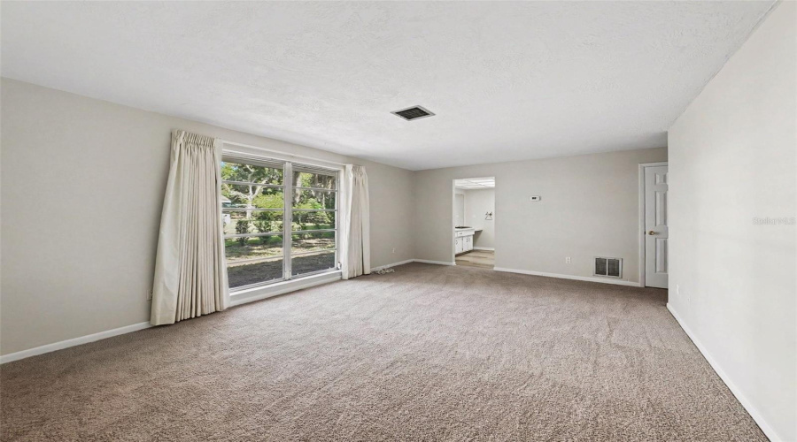 Palm Harbor, Florida 34683, 3 Bedroom Bedrooms, ,2 Bathroombathrooms,Residential,For Sale,15Th,0,Mfro6422541