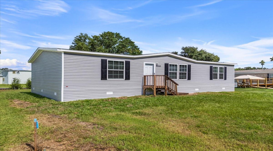 Frostproof, Florida 33843, 3 Bedroom Bedrooms, ,2 Bathroombathrooms,Residential,For Sale,Oakridge,0,Mfrp4937018