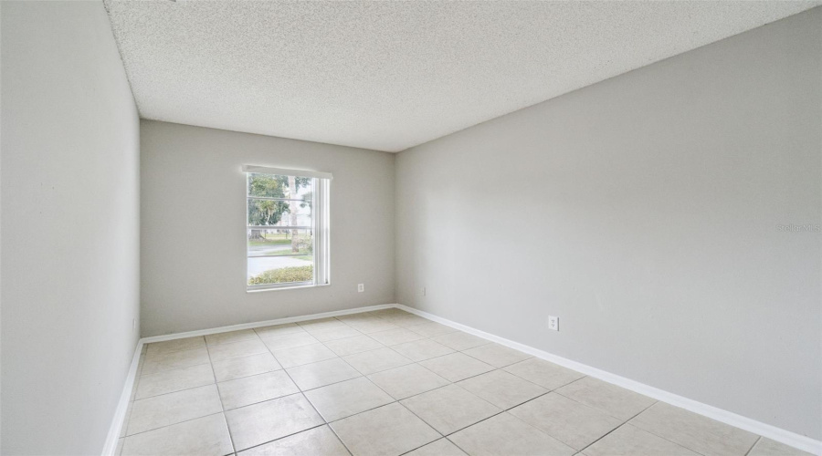 Kissimmee, Florida 34743, 3 Bedroom Bedrooms, ,2 Bathroombathrooms,Residential,For Sale,Lake Villa,0,Mfro6413875