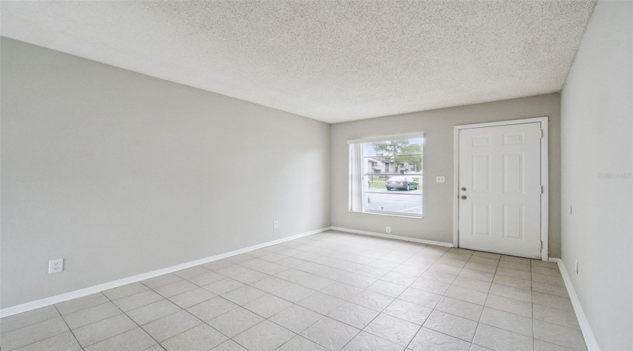 Kissimmee, Florida 34743, 3 Bedroom Bedrooms, ,2 Bathroombathrooms,Residential,For Sale,Lake Villa,0,Mfro6413875