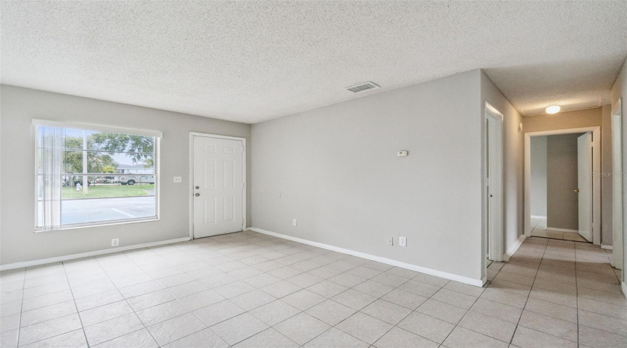 Kissimmee, Florida 34743, 3 Bedroom Bedrooms, ,2 Bathroombathrooms,Residential,For Sale,Lake Villa,0,Mfro6413875