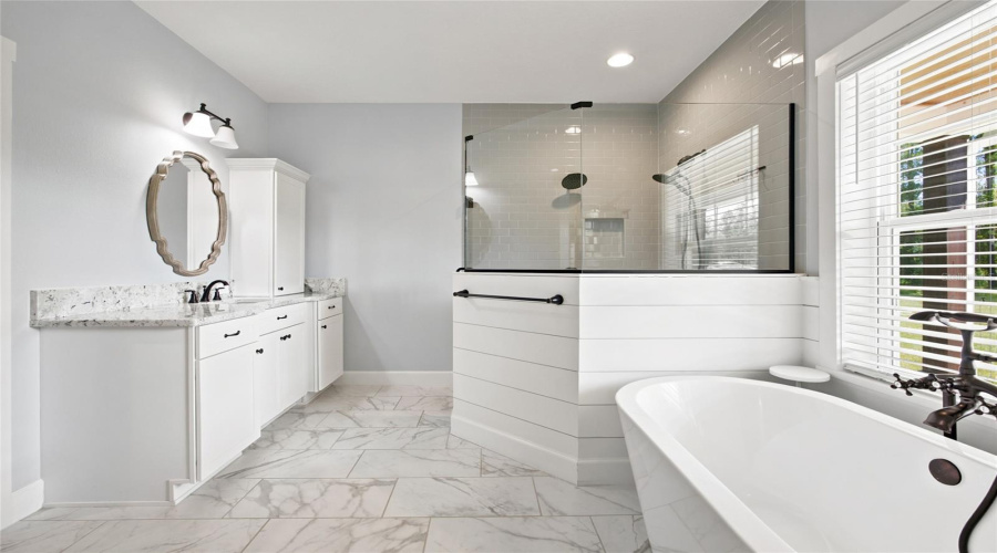 Silver Springs, Florida 34488, 4 Bedroom Bedrooms, ,3 Bathroombathrooms,Residential,For Sale,1St Street,0,Mfrom727438