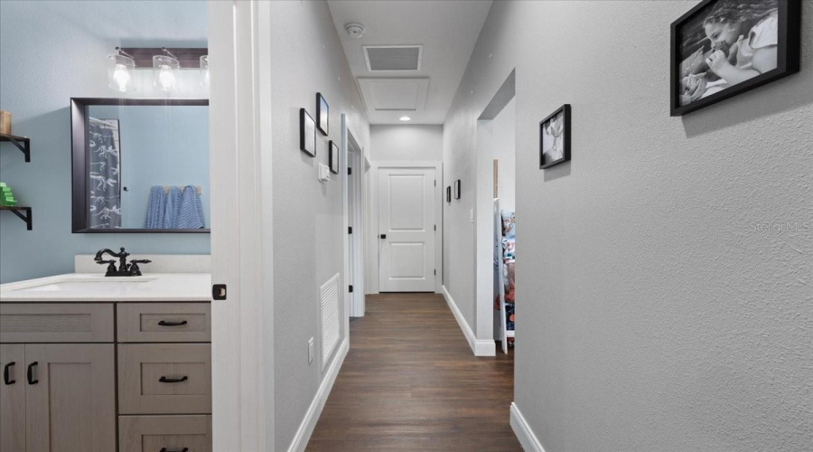 Chiefland, Florida 32626, 3 Bedroom Bedrooms, ,2 Bathroombathrooms,Residential,For Sale,73Rd,0,Mfrgc539448