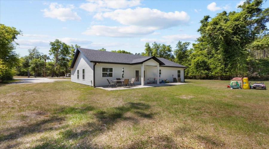 Chiefland, Florida 32626, 3 Bedroom Bedrooms, ,2 Bathroombathrooms,Residential,For Sale,73Rd,0,Mfrgc539448