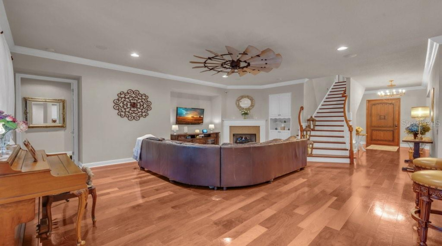 Lithia, Florida 33547, 4 Bedroom Bedrooms, ,4 Bathroombathrooms,Residential,For Sale,Ternglade,0,Mfrtb8540740