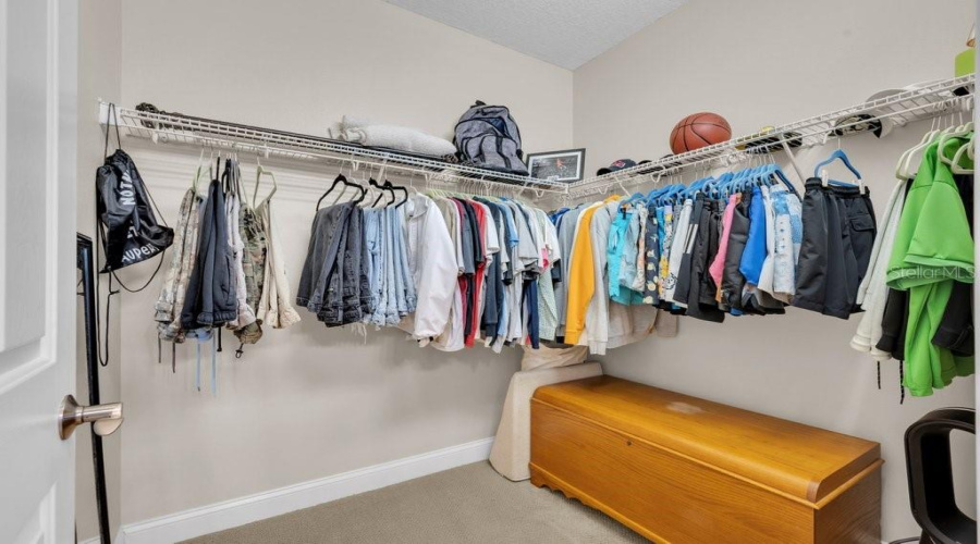 Lithia, Florida 33547, 4 Bedroom Bedrooms, ,4 Bathroombathrooms,Residential,For Sale,Ternglade,0,Mfrtb8540740