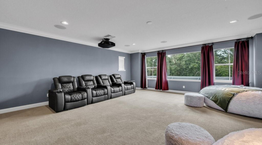 Lithia, Florida 33547, 4 Bedroom Bedrooms, ,4 Bathroombathrooms,Residential,For Sale,Ternglade,0,Mfrtb8540740