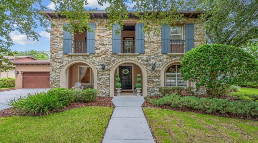 Gated Ternwood / 3 Car Garage