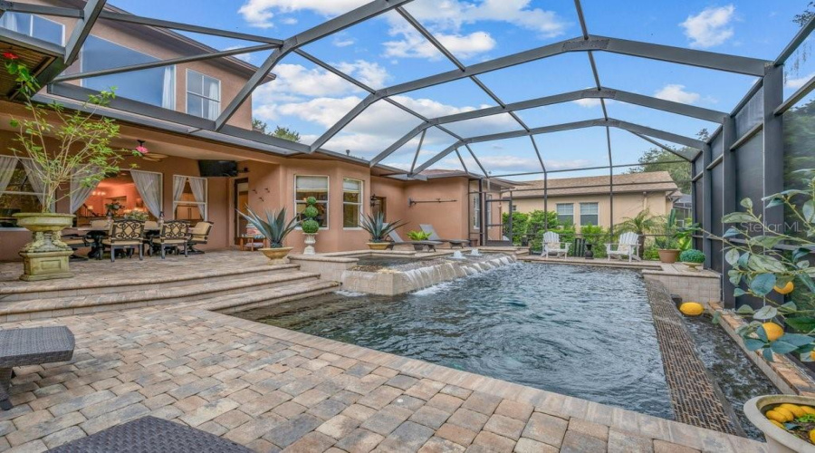 Lithia, Florida 33547, 4 Bedroom Bedrooms, ,4 Bathroombathrooms,Residential,For Sale,Ternglade,0,Mfrtb8540740