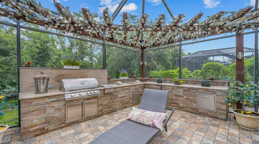 Lithia, Florida 33547, 4 Bedroom Bedrooms, ,4 Bathroombathrooms,Residential,For Sale,Ternglade,0,Mfrtb8540740
