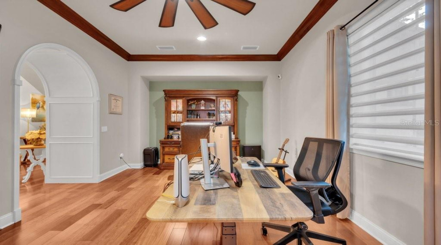 Lithia, Florida 33547, 4 Bedroom Bedrooms, ,4 Bathroombathrooms,Residential,For Sale,Ternglade,0,Mfrtb8540740