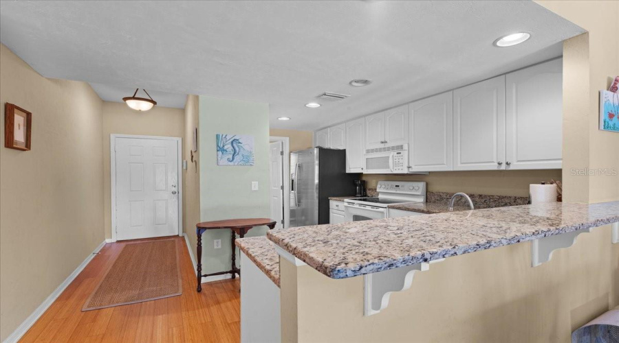 Suwannee, Florida 32692, 3 Bedroom Bedrooms, ,2 Bathroombathrooms,Residential,For Sale,910Th,0,Mfrgc539449