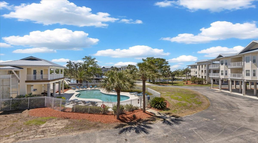 Suwannee, Florida 32692, 3 Bedroom Bedrooms, ,2 Bathroombathrooms,Residential,For Sale,910Th,0,Mfrgc539449