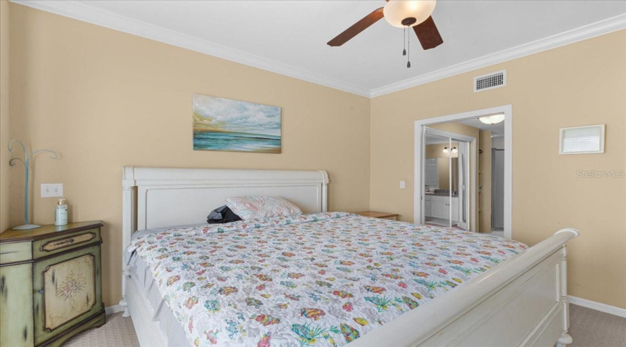 Suwannee, Florida 32692, 3 Bedroom Bedrooms, ,2 Bathroombathrooms,Residential,For Sale,910Th,0,Mfrgc539449