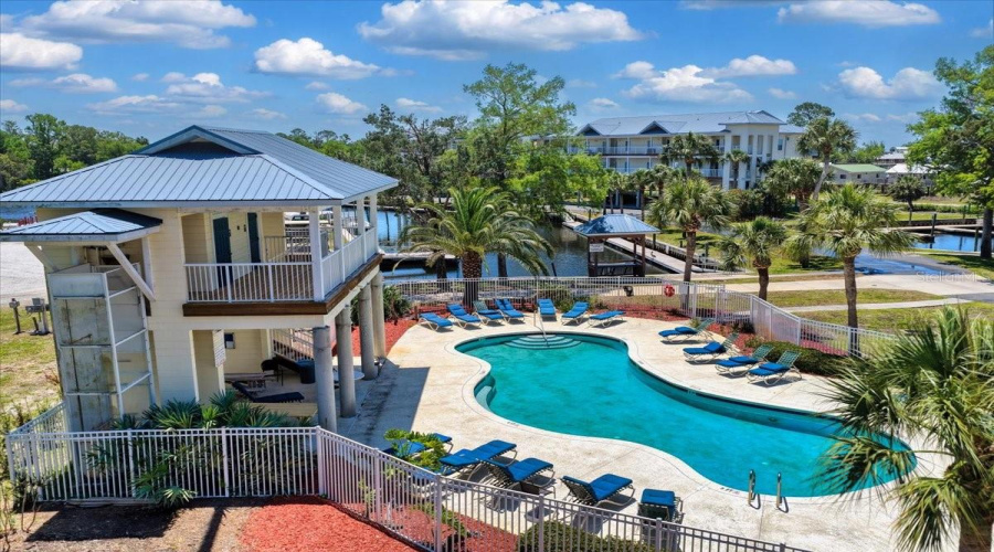 Suwannee, Florida 32692, 3 Bedroom Bedrooms, ,2 Bathroombathrooms,Residential,For Sale,910Th,0,Mfrgc539449
