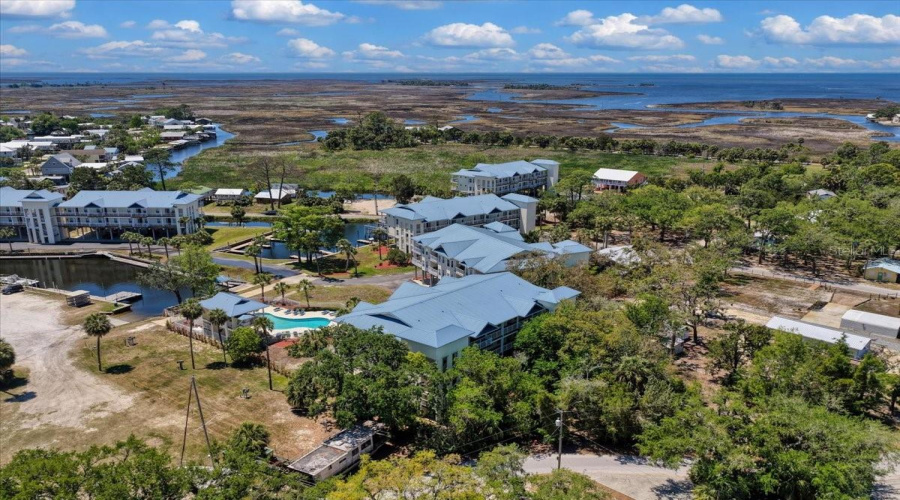 Suwannee, Florida 32692, 3 Bedroom Bedrooms, ,2 Bathroombathrooms,Residential,For Sale,910Th,0,Mfrgc539449