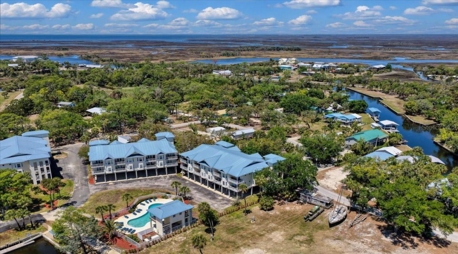 Suwannee, Florida 32692, 3 Bedroom Bedrooms, ,2 Bathroombathrooms,Residential,For Sale,910Th,0,Mfrgc539449