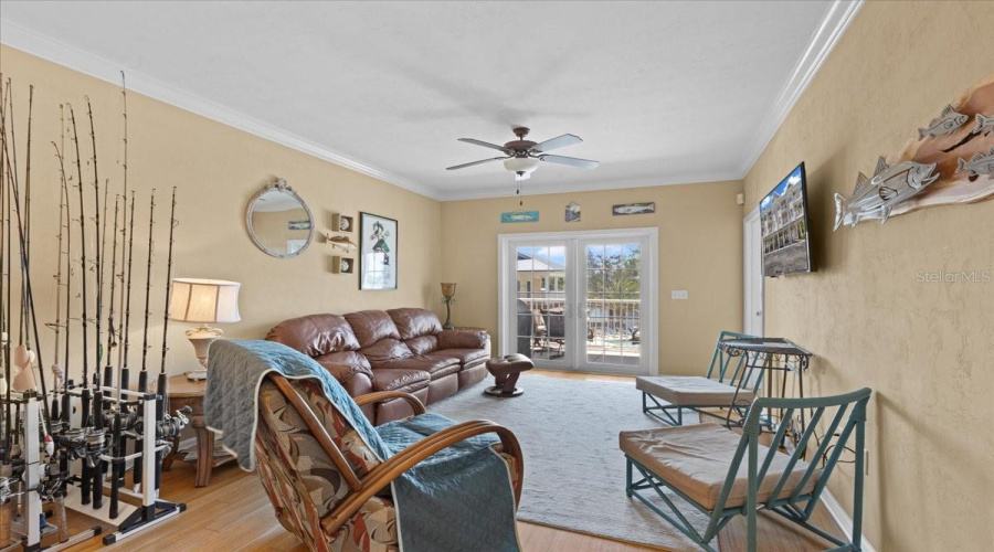 Suwannee, Florida 32692, 3 Bedroom Bedrooms, ,2 Bathroombathrooms,Residential,For Sale,910Th,0,Mfrgc539449
