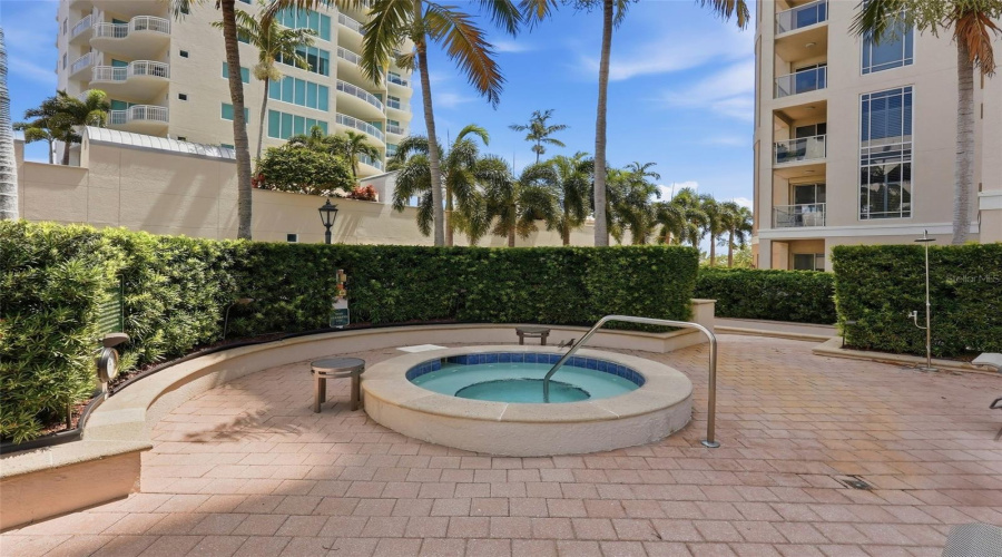 St Petersburg, Florida 33701, 4 Bedroom Bedrooms, ,5 Bathroombathrooms,Residential,For Sale,Beach,0,Mfrtb8526851