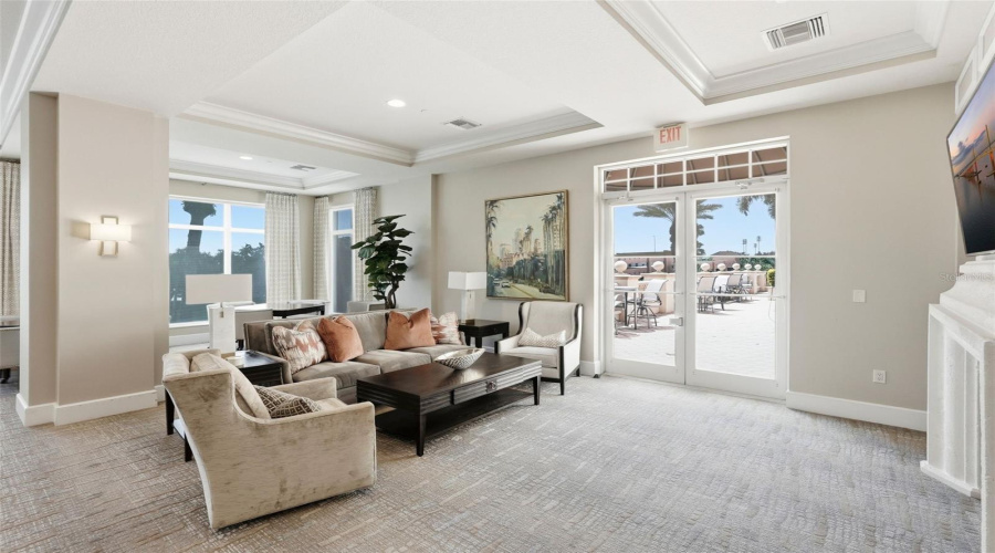 St Petersburg, Florida 33701, 4 Bedroom Bedrooms, ,5 Bathroombathrooms,Residential,For Sale,Beach,0,Mfrtb8526851