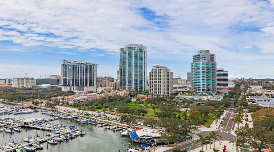 St Petersburg, Florida 33701, 4 Bedroom Bedrooms, ,5 Bathroombathrooms,Residential,For Sale,Beach,0,Mfrtb8526851